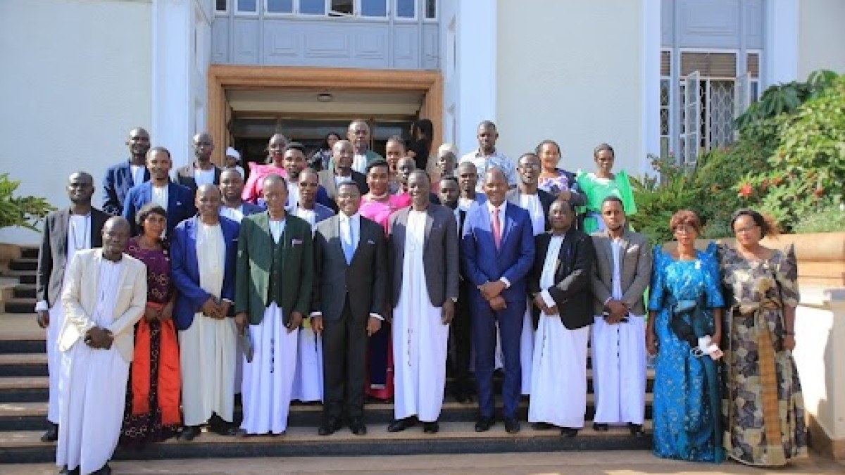 Katikkiro akangudde eddoboozi ku nsonga ya Federo